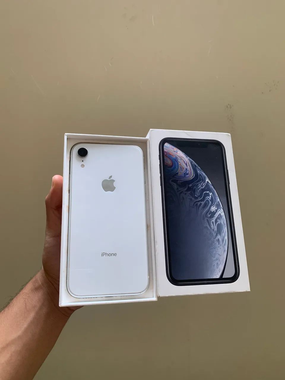 iPhone XR 64GB branco todo original - Foto 5