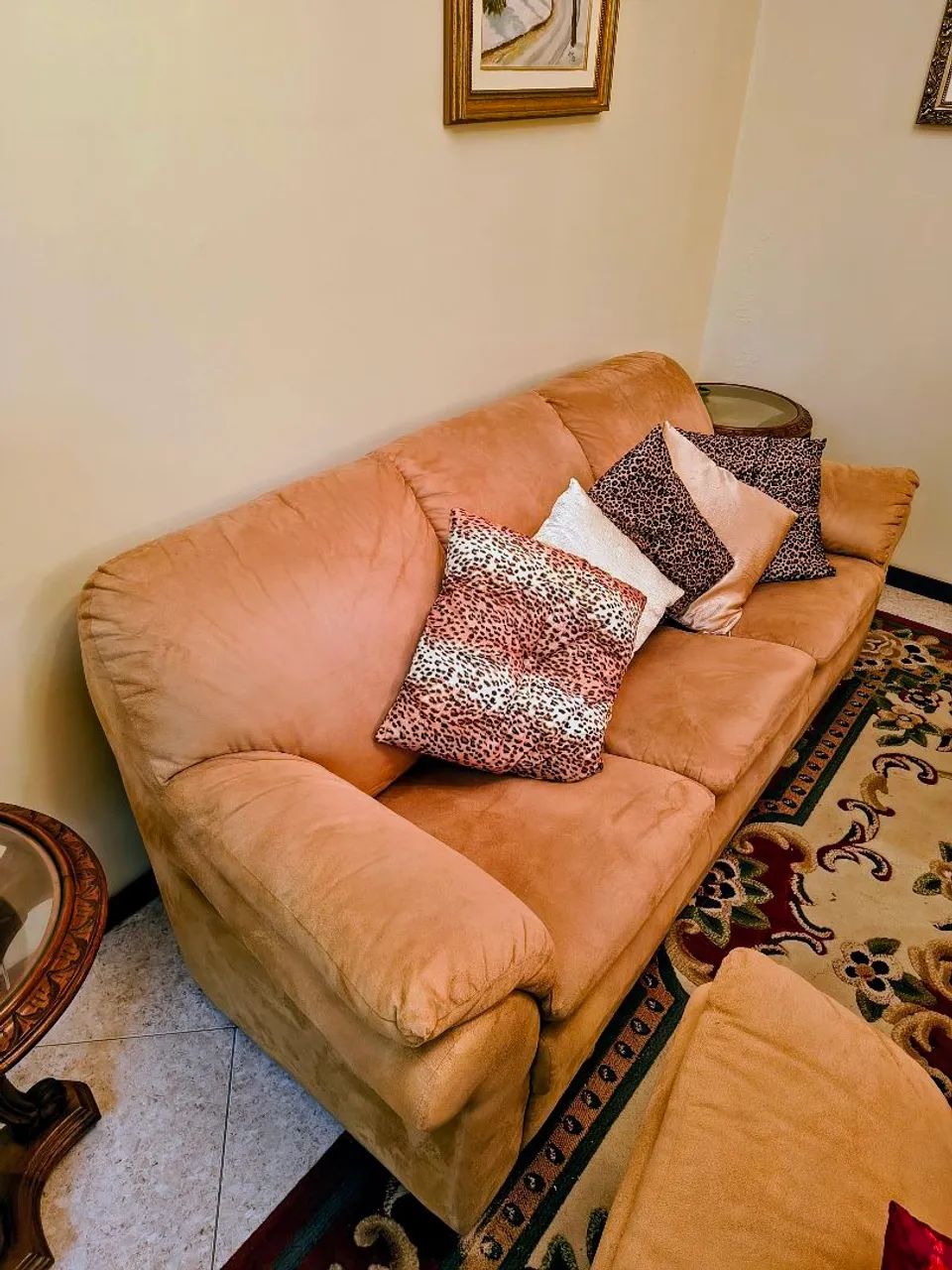 Conjunto 2 sofás 3 e 2 lugares
