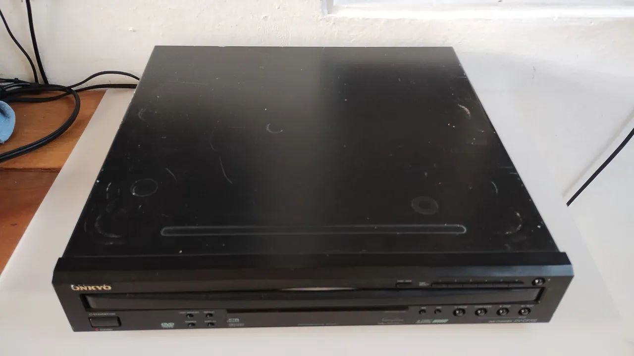 Ankyo DVD player 6 CD no estado não liga  - Foto 5