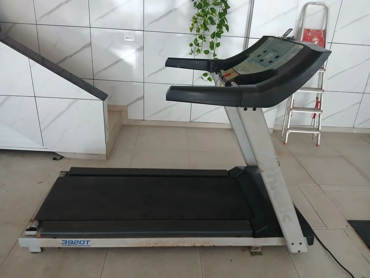 Esteira ergometrica Athletic usada - Foto 2