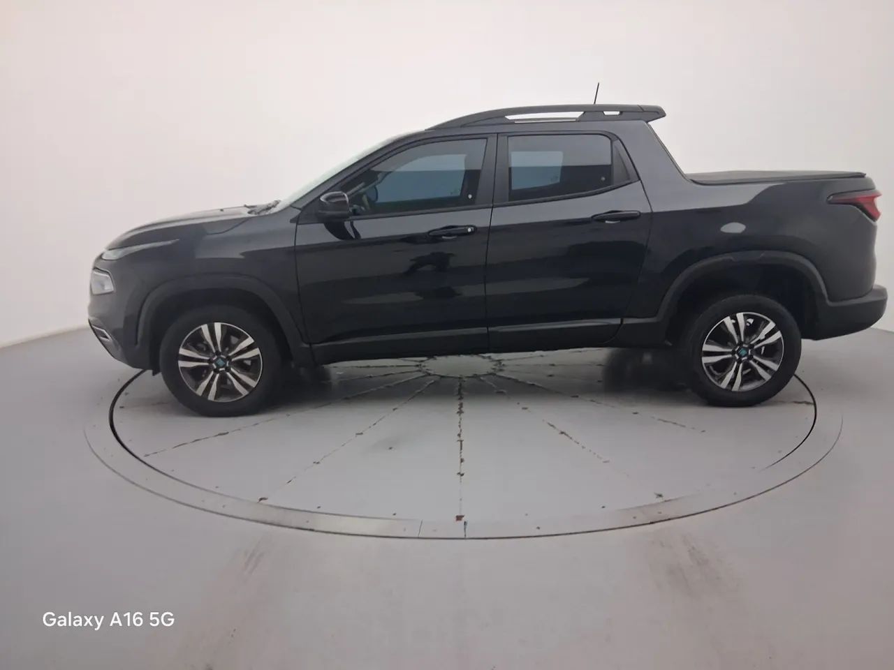 Fiat Toro Freedom 1.3 T270 4x2 Flex Aut., foto 2 de 18