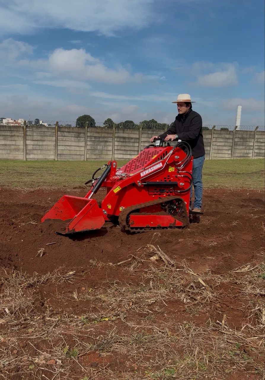 Aluguel Mini Carregadeira 220kg