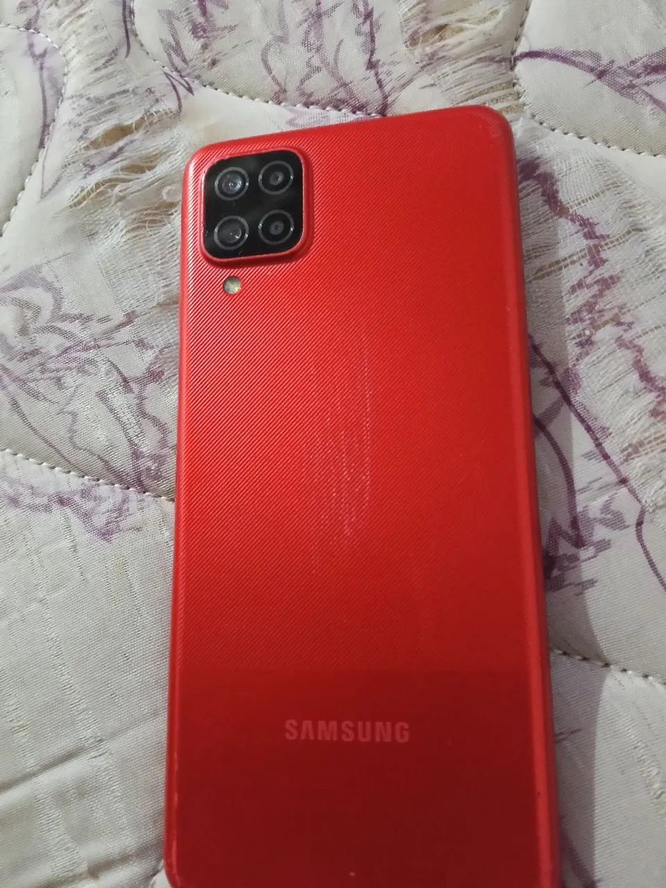Vendo celular Samsung Galaxy a12 vermelho  - Foto 2