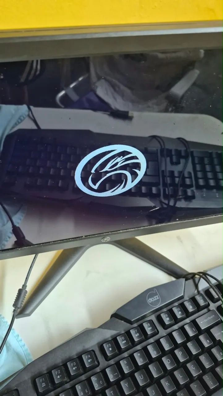 Monitor e teclado - Foto 3