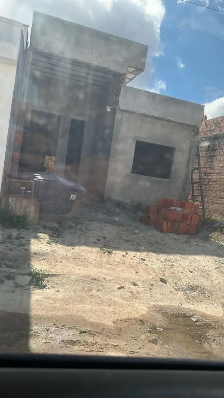 Vende se casa 