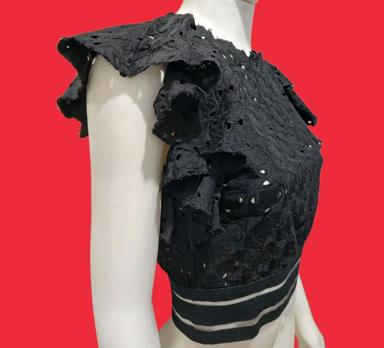 Blusa em laise nova e com etiqueta  - Foto 2