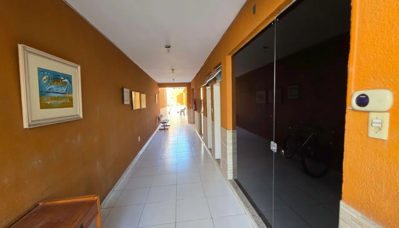 Sala comercial com aproximadamente 25m², medindo 6,60m x 3,60m, ideal para escritórios, co - Foto 2