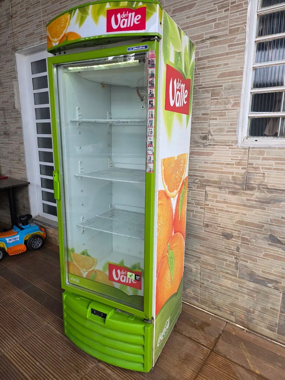 Vendo Freezer Expositor Semi-Novo (Entrego)