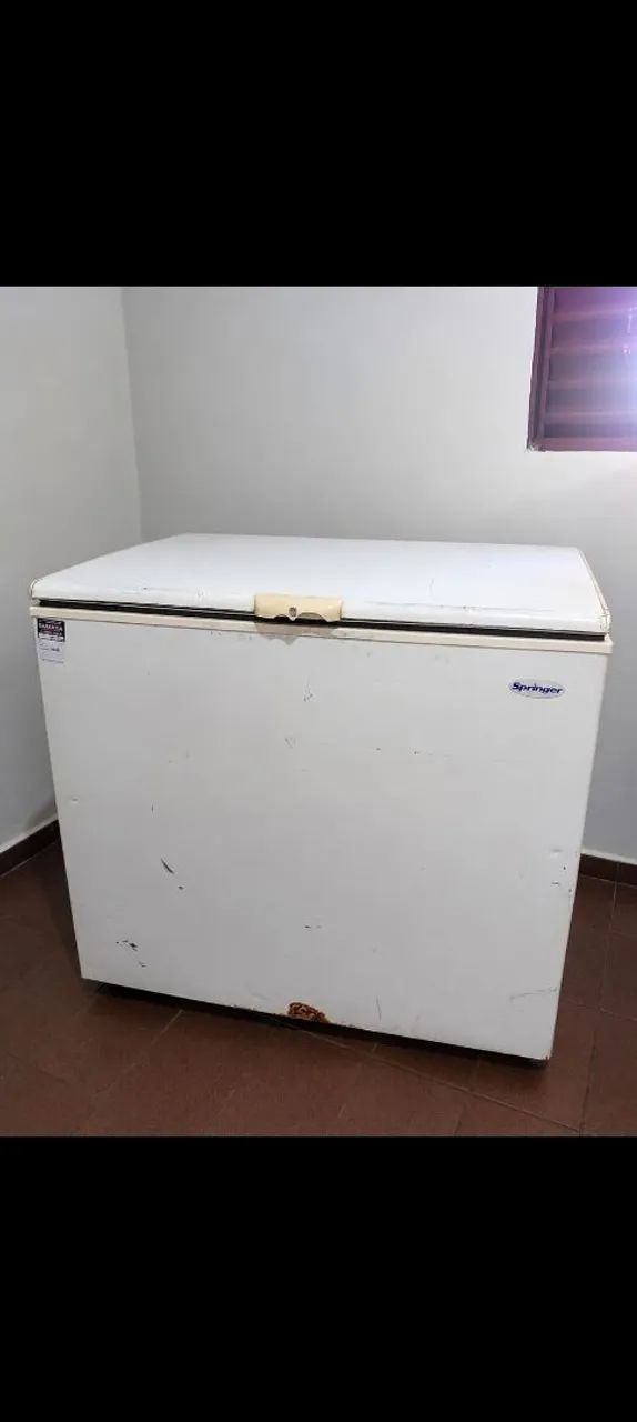 Vendo freezer 220w