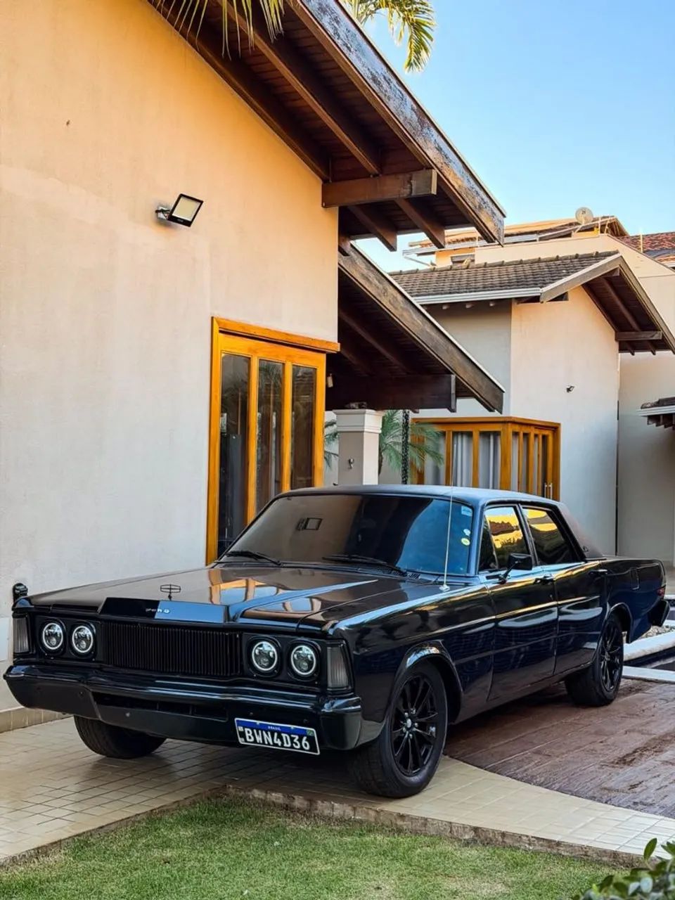 Ford Galaxie 500 4.8 V8 Manual 1977