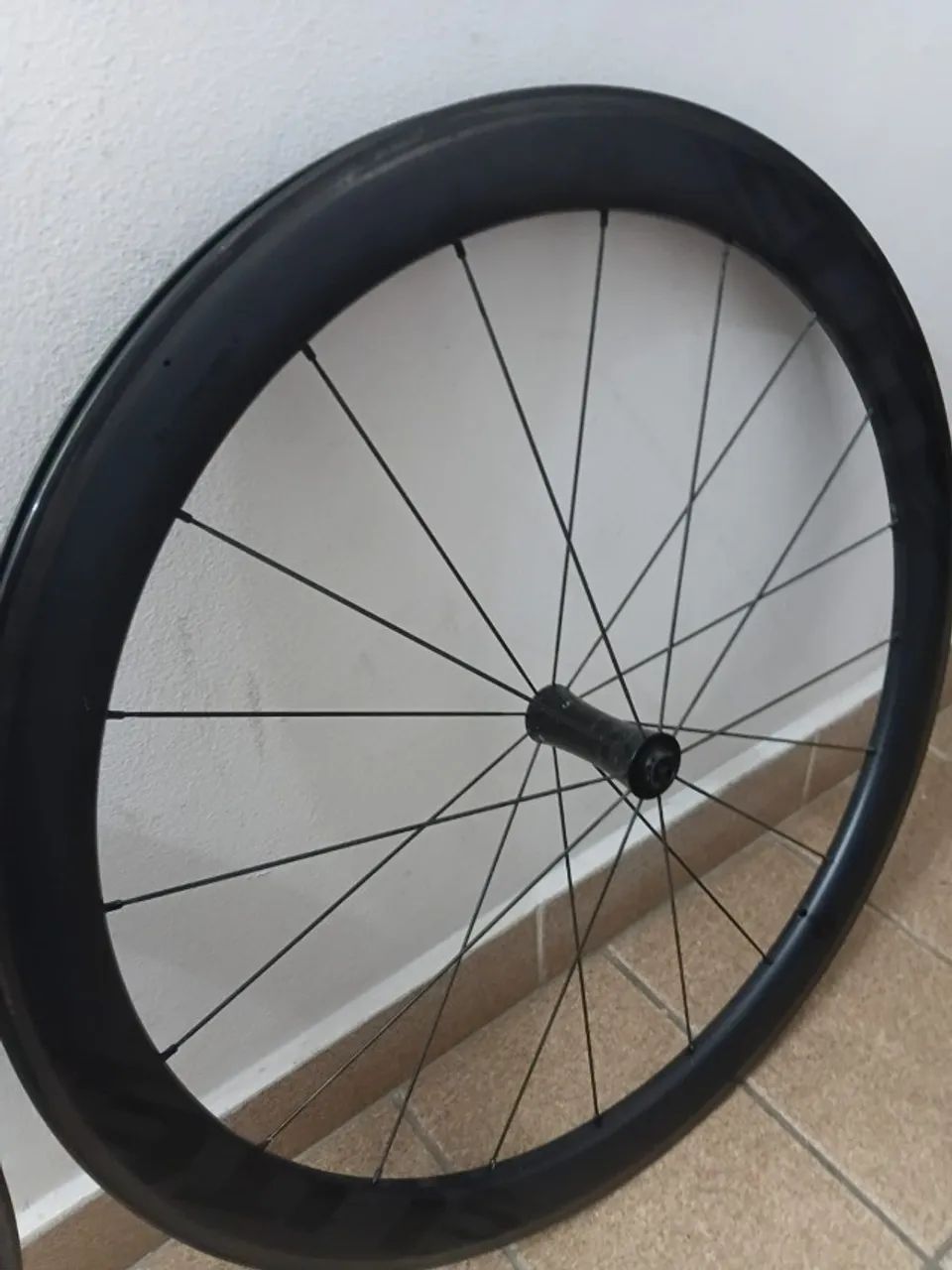 Roda Elite Carbono - Foto 2