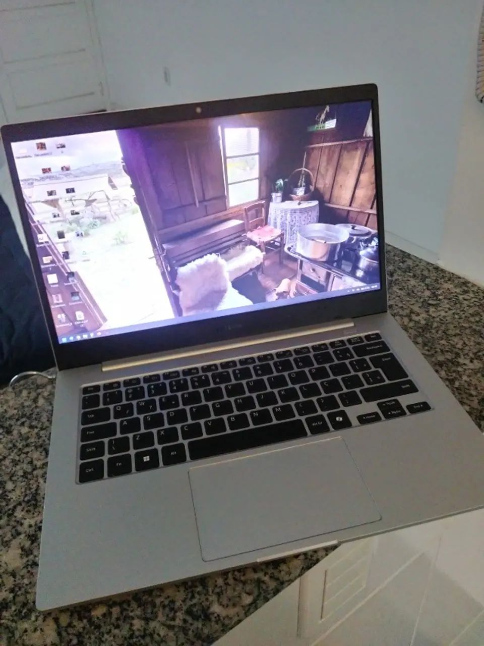 Notebook Samsung Go pouco usado