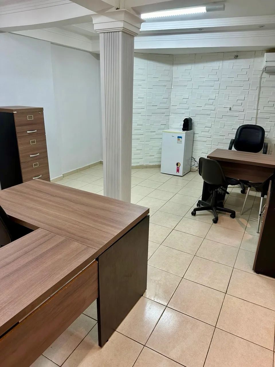 Sala Comercial MOBILIADA com 27 m2 | Setor Bueno, Goiânia-GO - Foto 2
