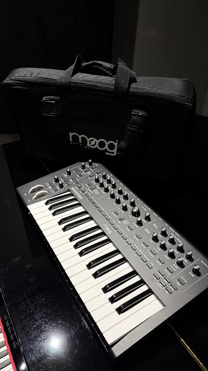 Sintetizador analógico Behringer Crave - Instrumentos musicais