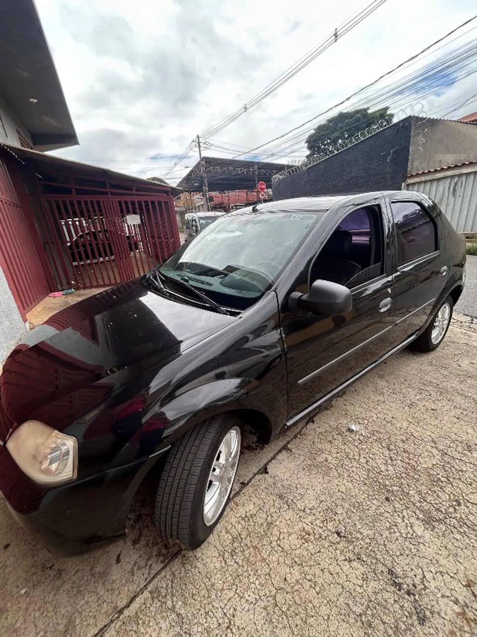 Renault Logan EXPRESSION HI-FLEX 1.6 8V 4P 2010