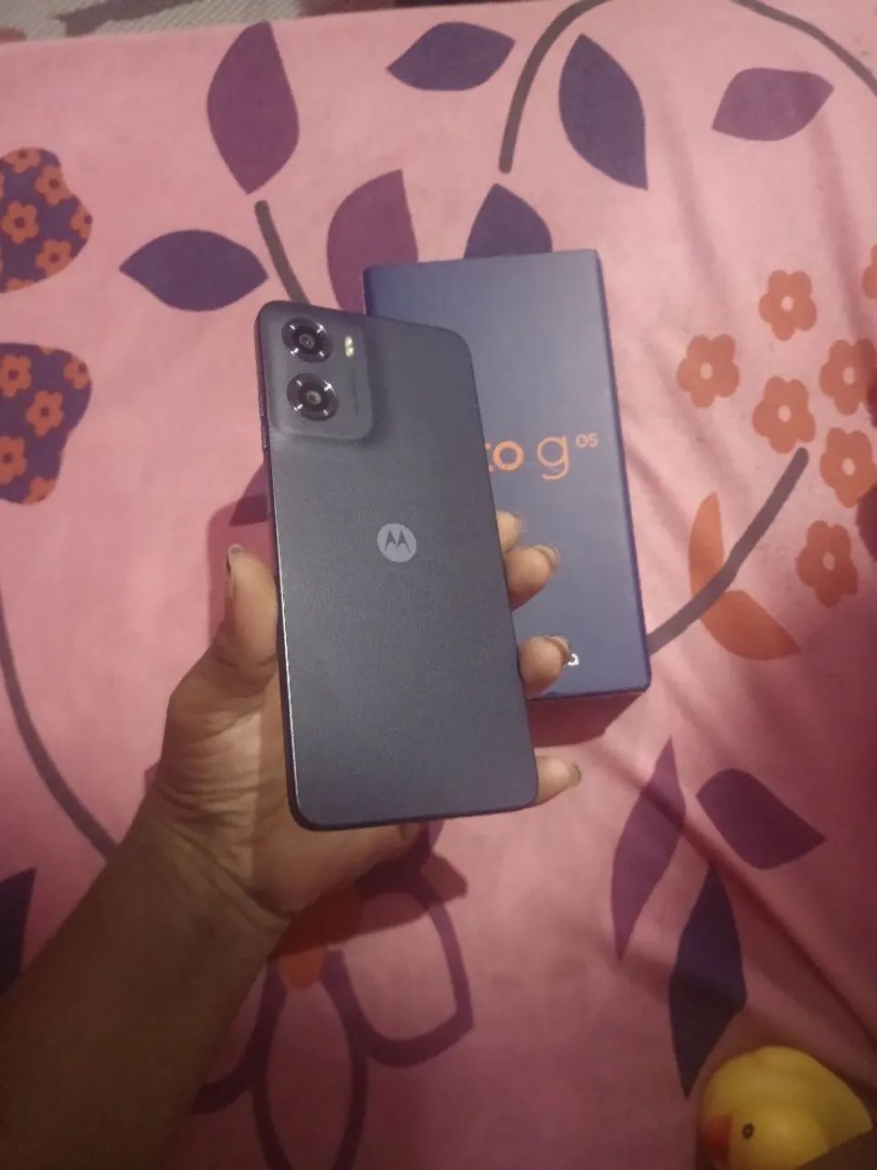 Vendo moto g05 256 gigas 8 ram 