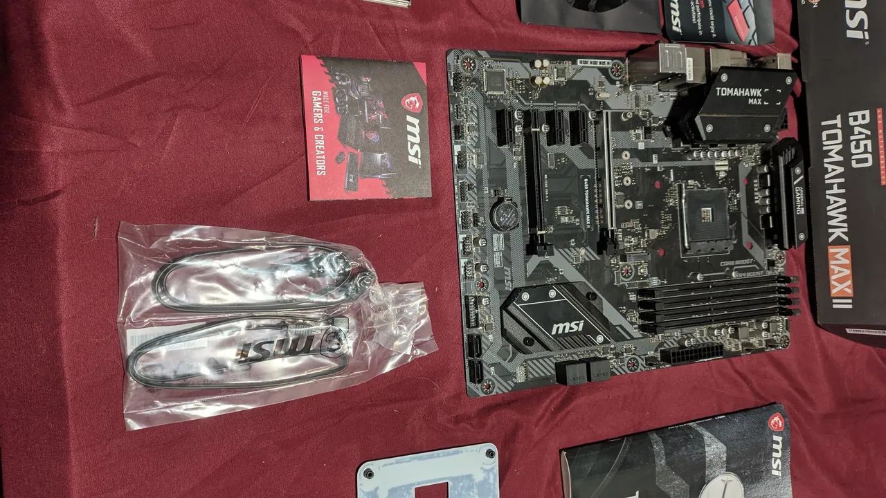 MSi B450 Tomahawk Max 2  - Foto 4