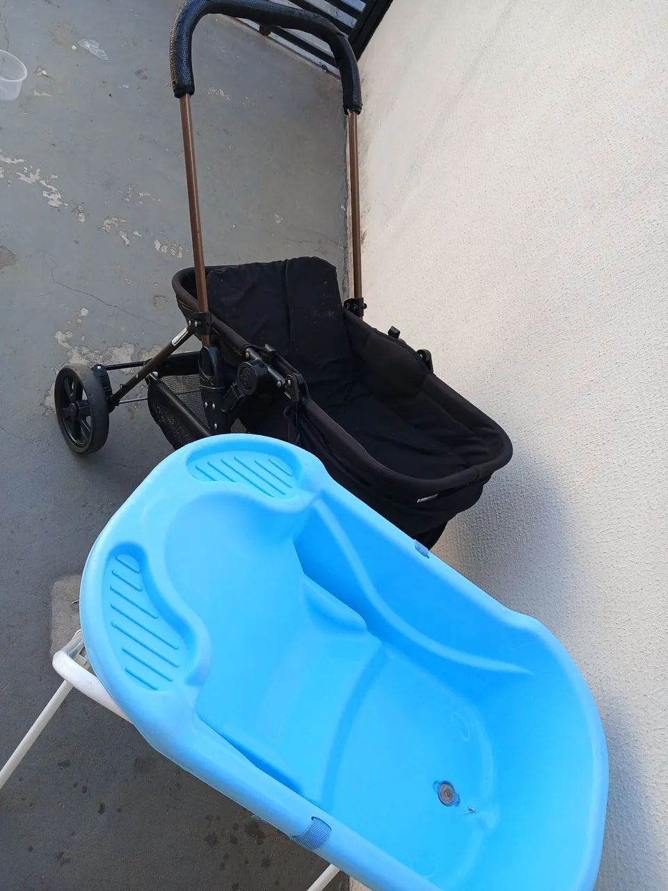 Carrinho e banheira com suporte - Foto 2