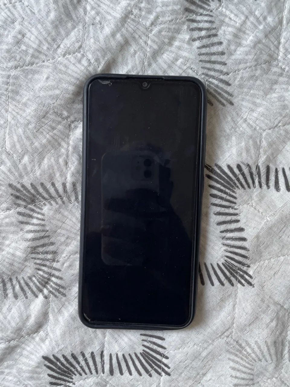 A03 semi novo (com caixa)