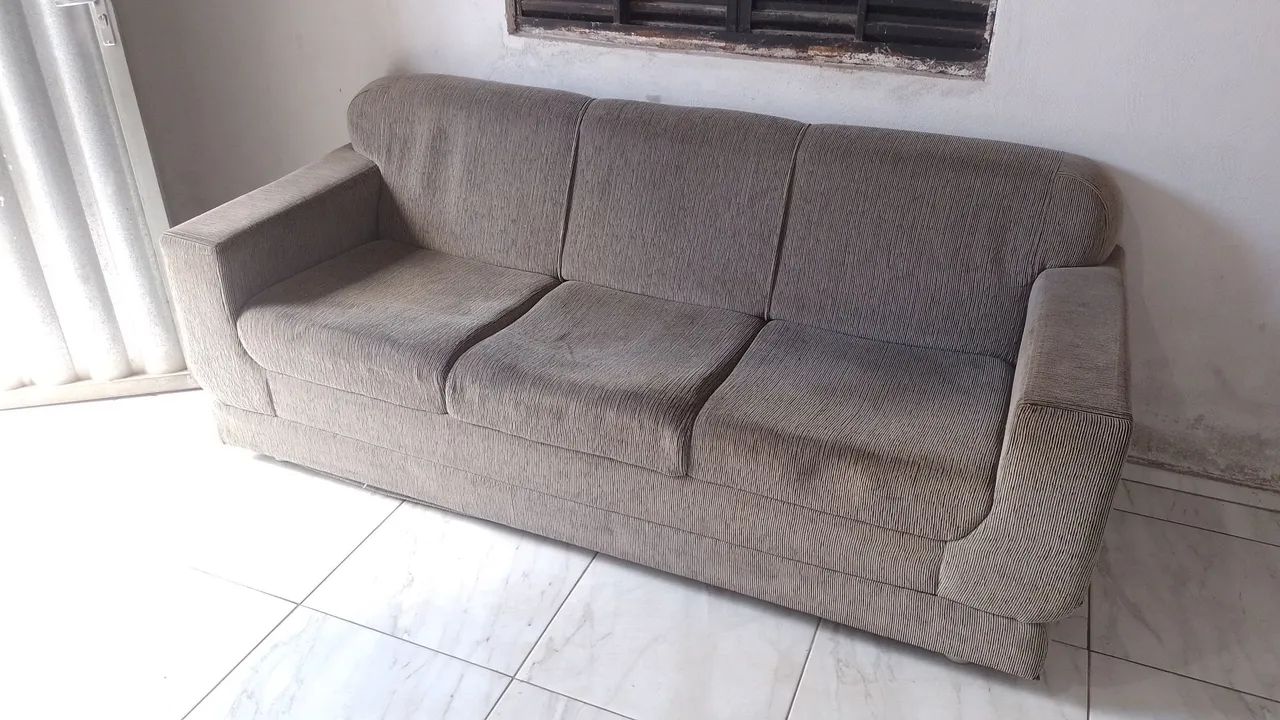 Sofá 3 lugares - R$ 300