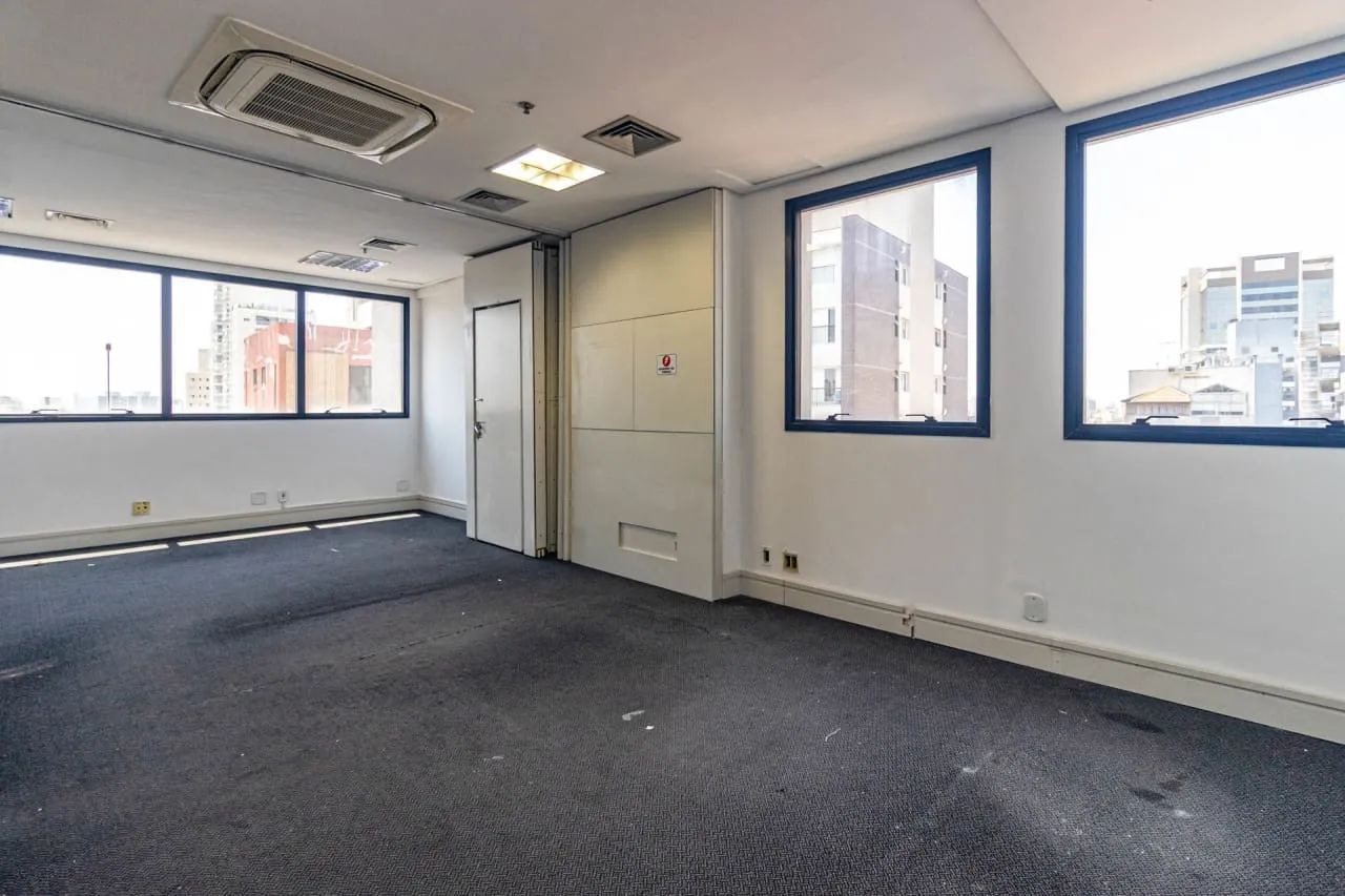 Sala comercial na Rua Doutor Albuquerque Lins, 537 - Conjunto 136 e 138  105 m² - Foto 2
