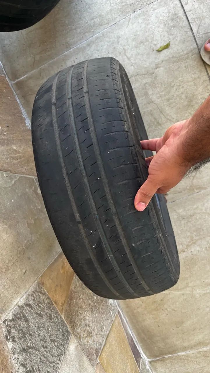 Kit Pneu Usado 185/60 R14  - Foto 5
