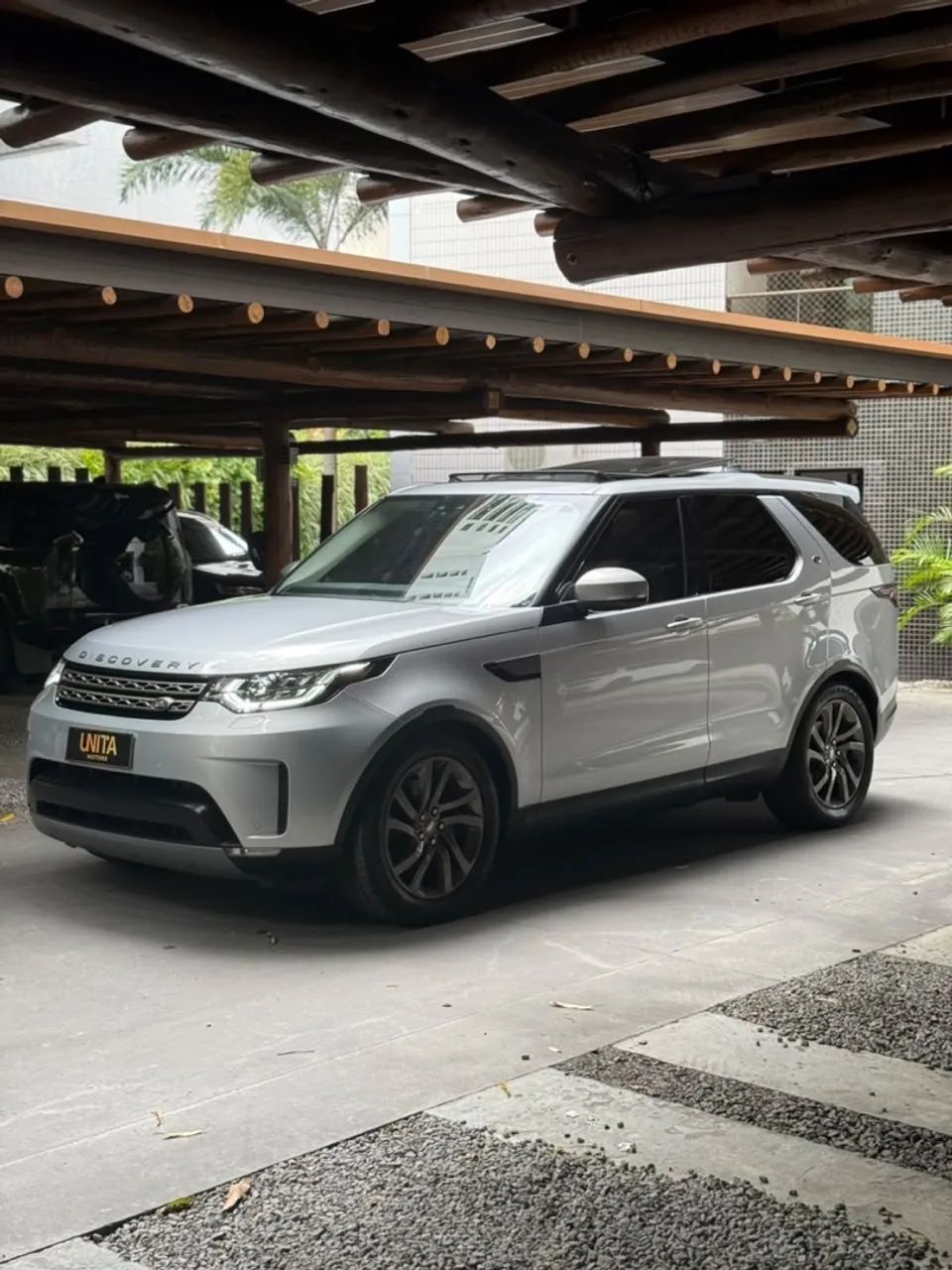 Land Rover Discovery DISCOVERY SE 3.0 V6 4X4 TD6  DIESEL AUT. 2020