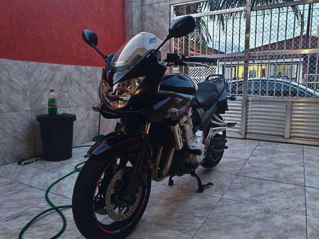 Bandit 1250S 