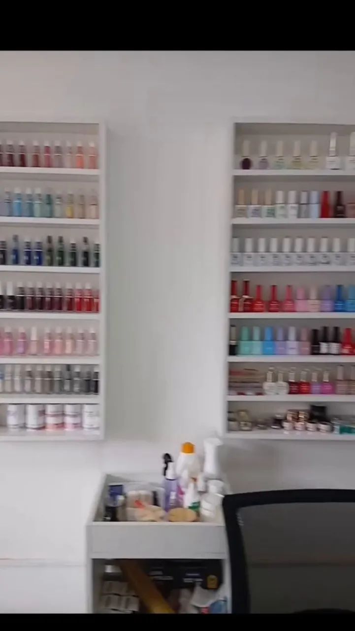 Se vende salón de belleza  - Foto 2