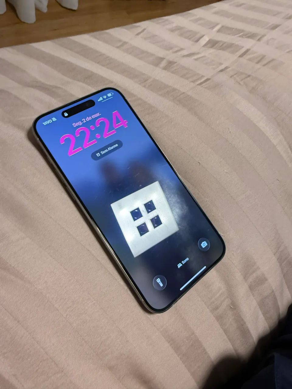 iPhone 15 Pro Max 512GB White Titanium - Celulares e Smartphones