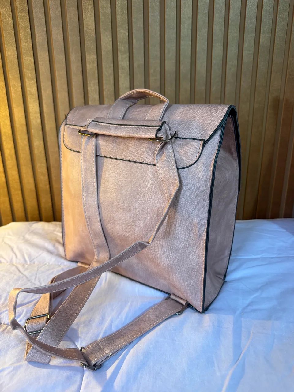 ? Mochila Guess Original Rosé - Moderna e Elegante ? - Foto 2
