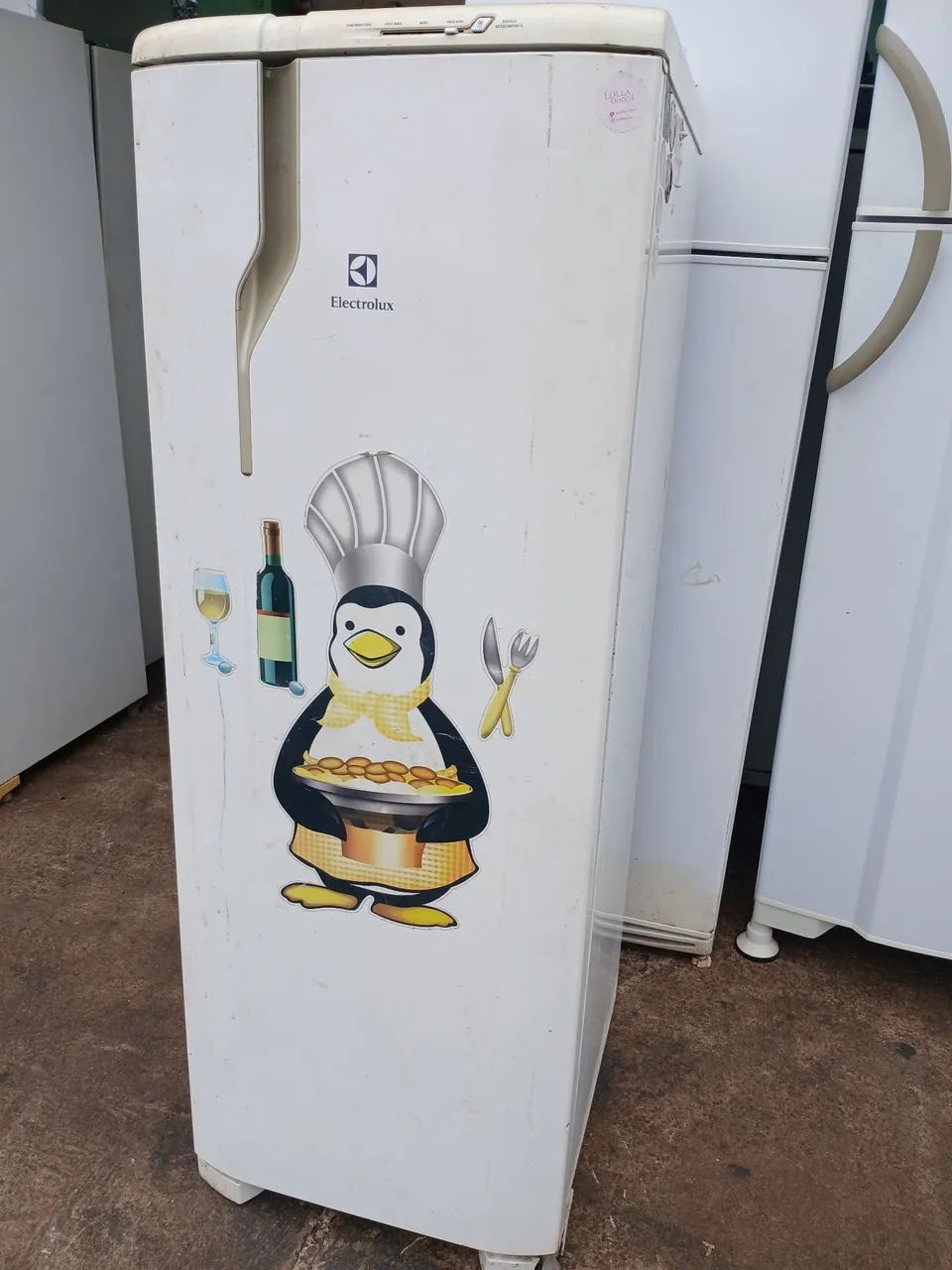 Geladeira 400,00