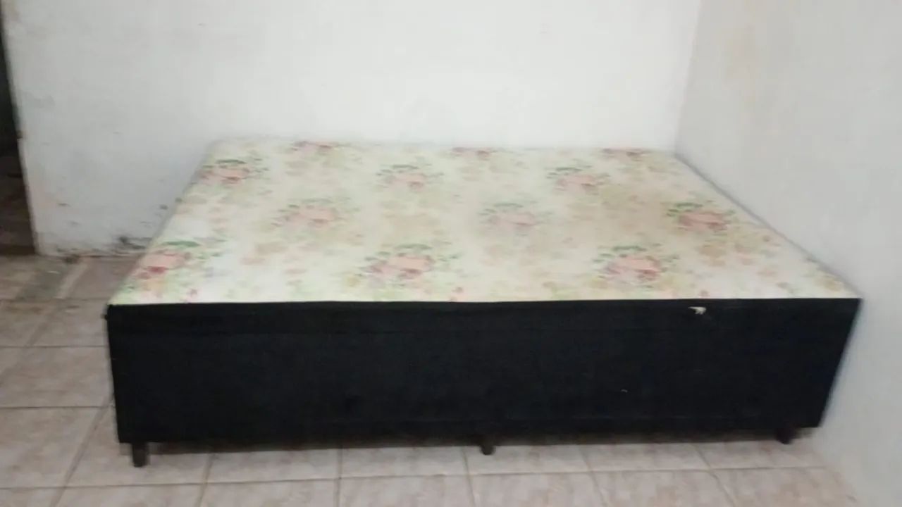 Vende cama casal