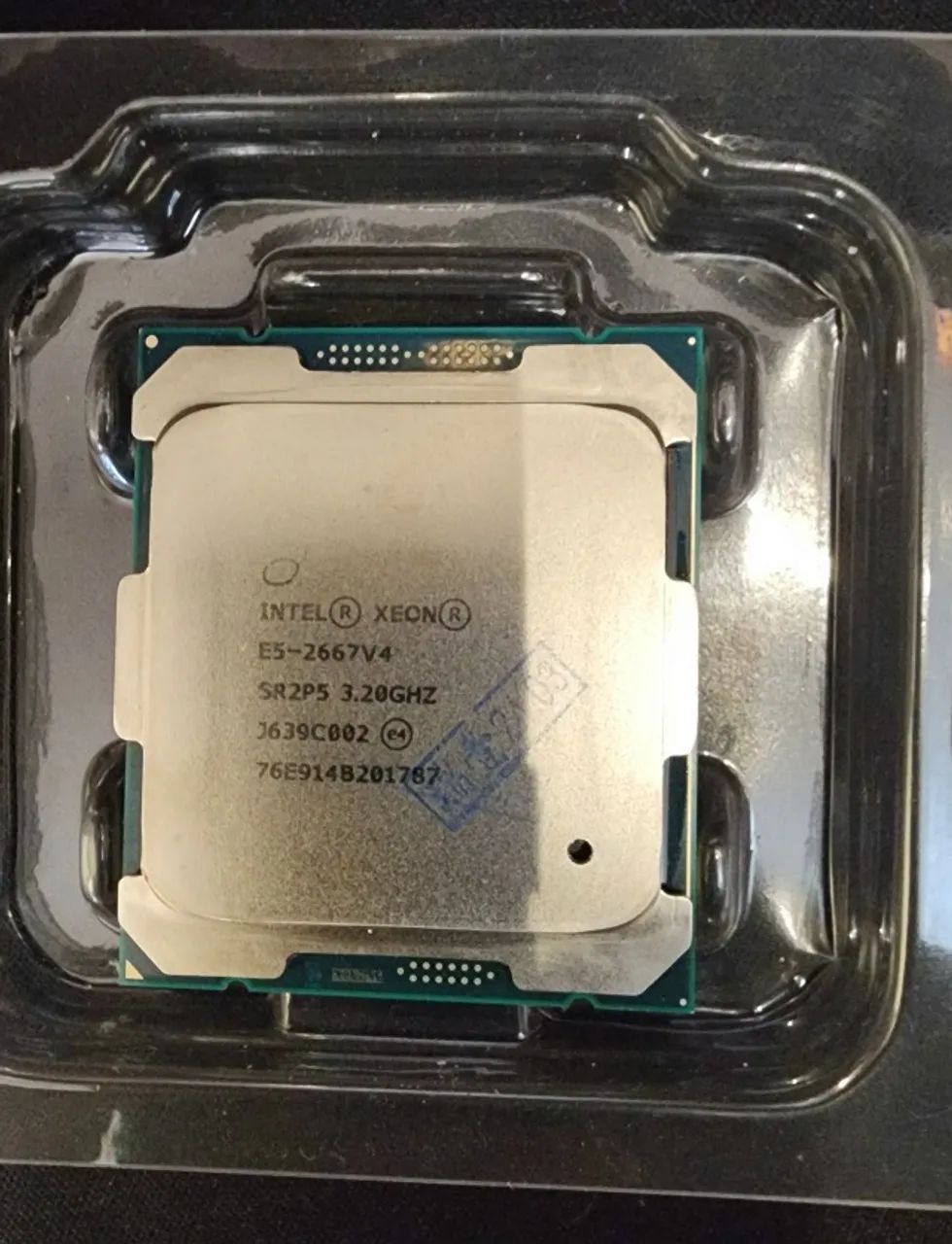 processador intel xeon E5- 2667v4 3.20GHZ - Foto 3