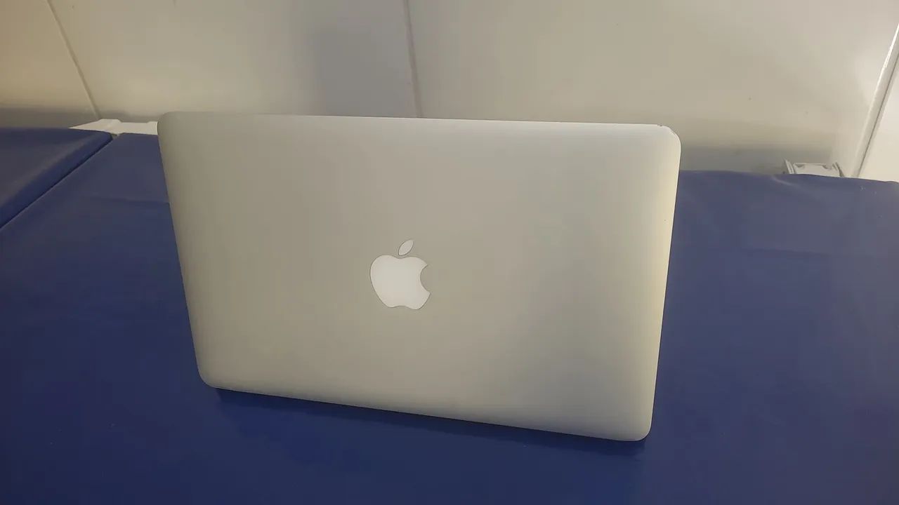 Macbook Air 2014 Core i5 - Notebooks - Parque Lafaiete, Duque de