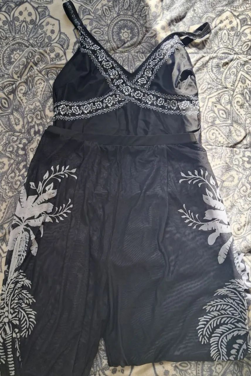 Vendo conjunto de praia 