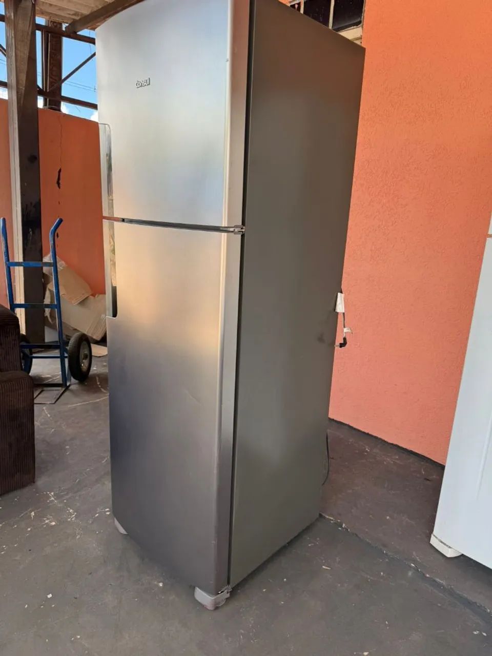 Geladeira inox perfeita entrego dou garantia hoje barato - Foto 3