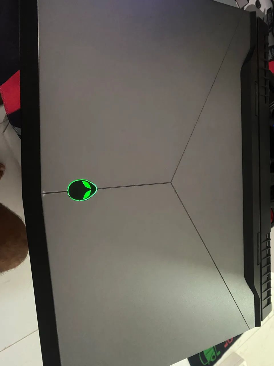 Notebook Alienware 17R4 - Foto 3
