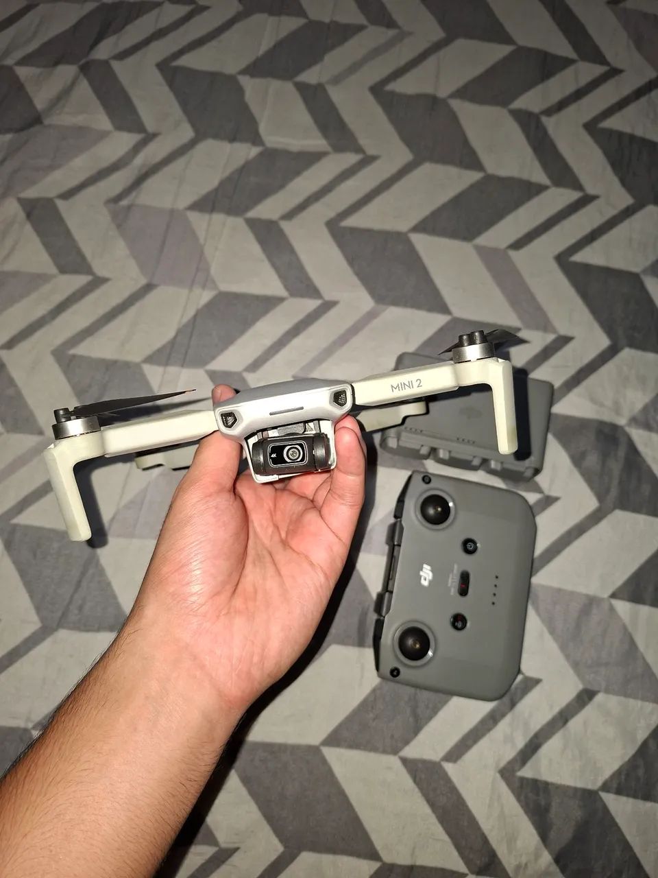 DRONE DJI MINI 2 COMBO (Negociável) - Foto 2