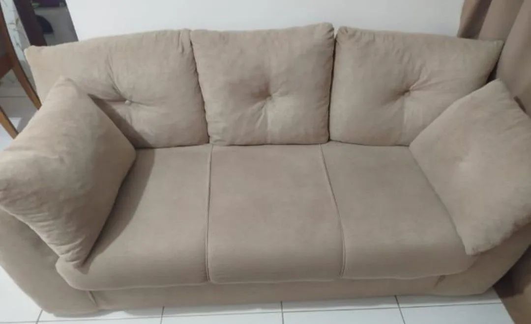 Sofá 3 lugares 