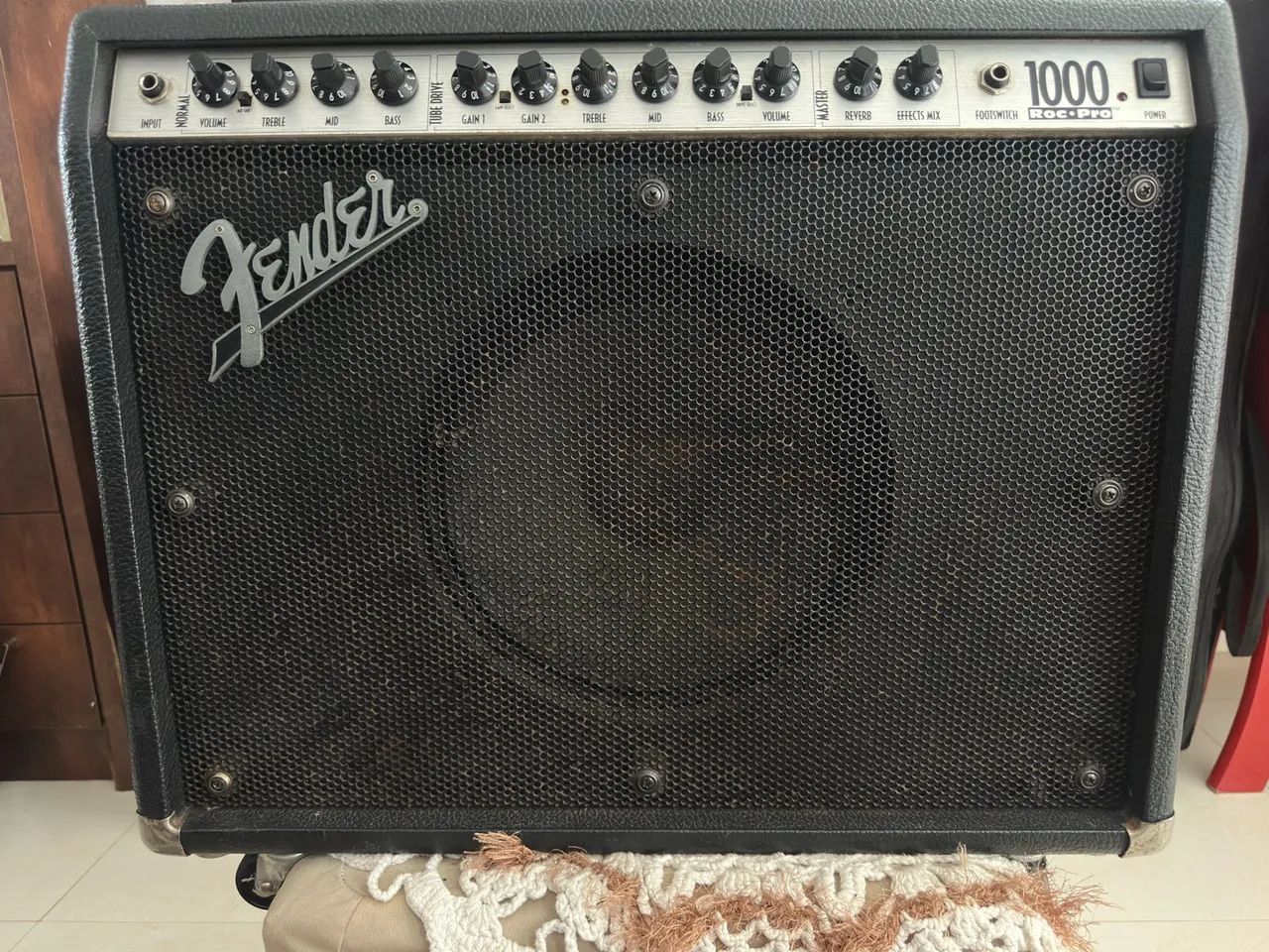 Fender Rockpro 1000