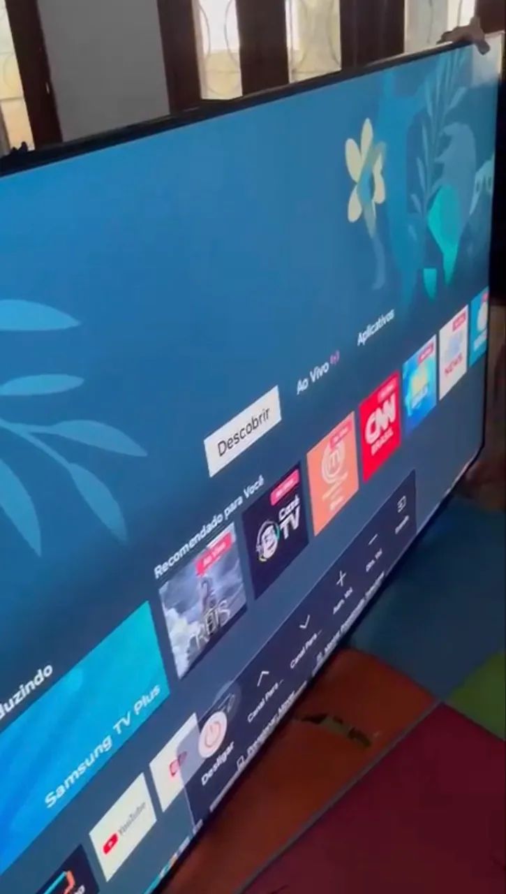 Smart Samsung 70 Crystal UHD 4K 