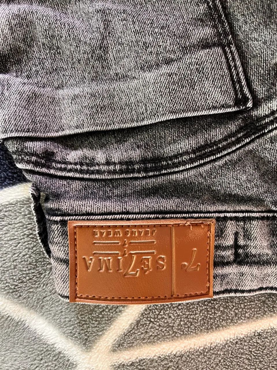 Calça jeans feminina grafite - Foto 3