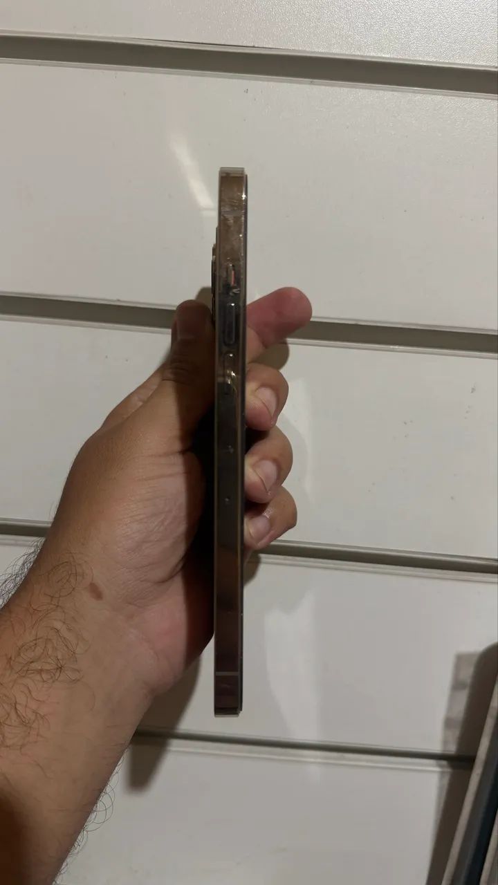 iPhone 12 Pro Max 128gb dourado  - Foto 3