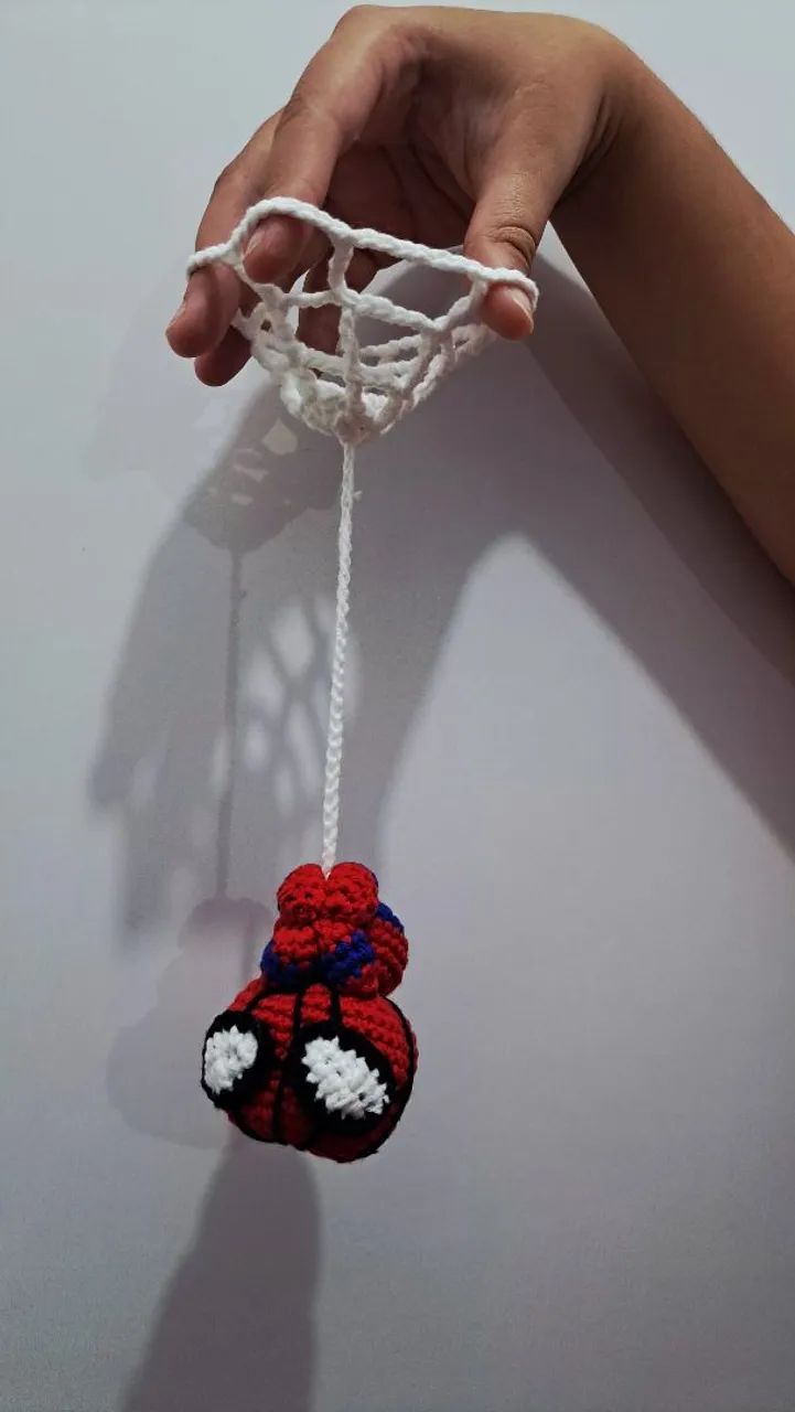 Homem Aranha - Amigurumi 