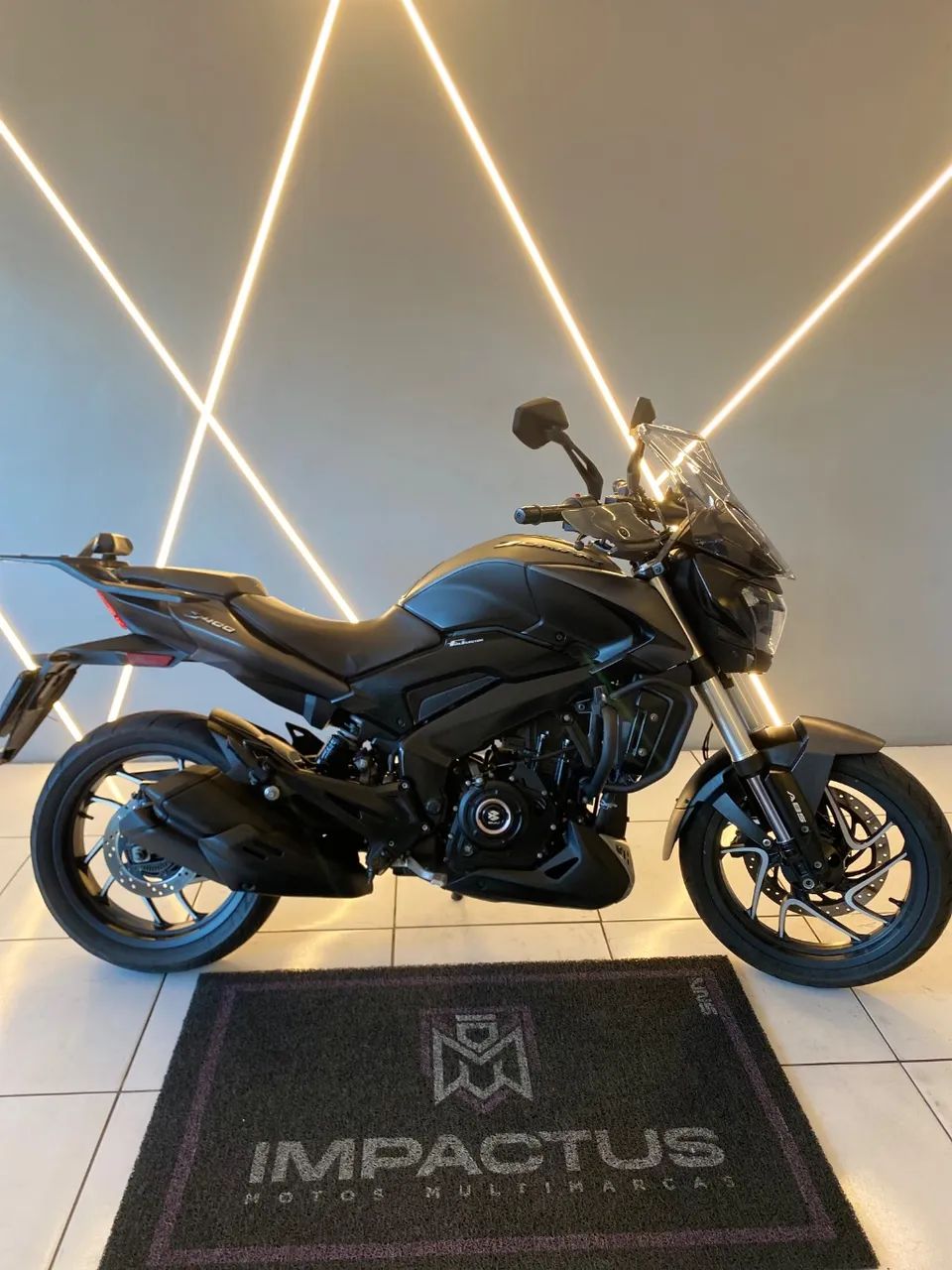 BAJAJ DOMINAR 400 2025 - Foto 2
