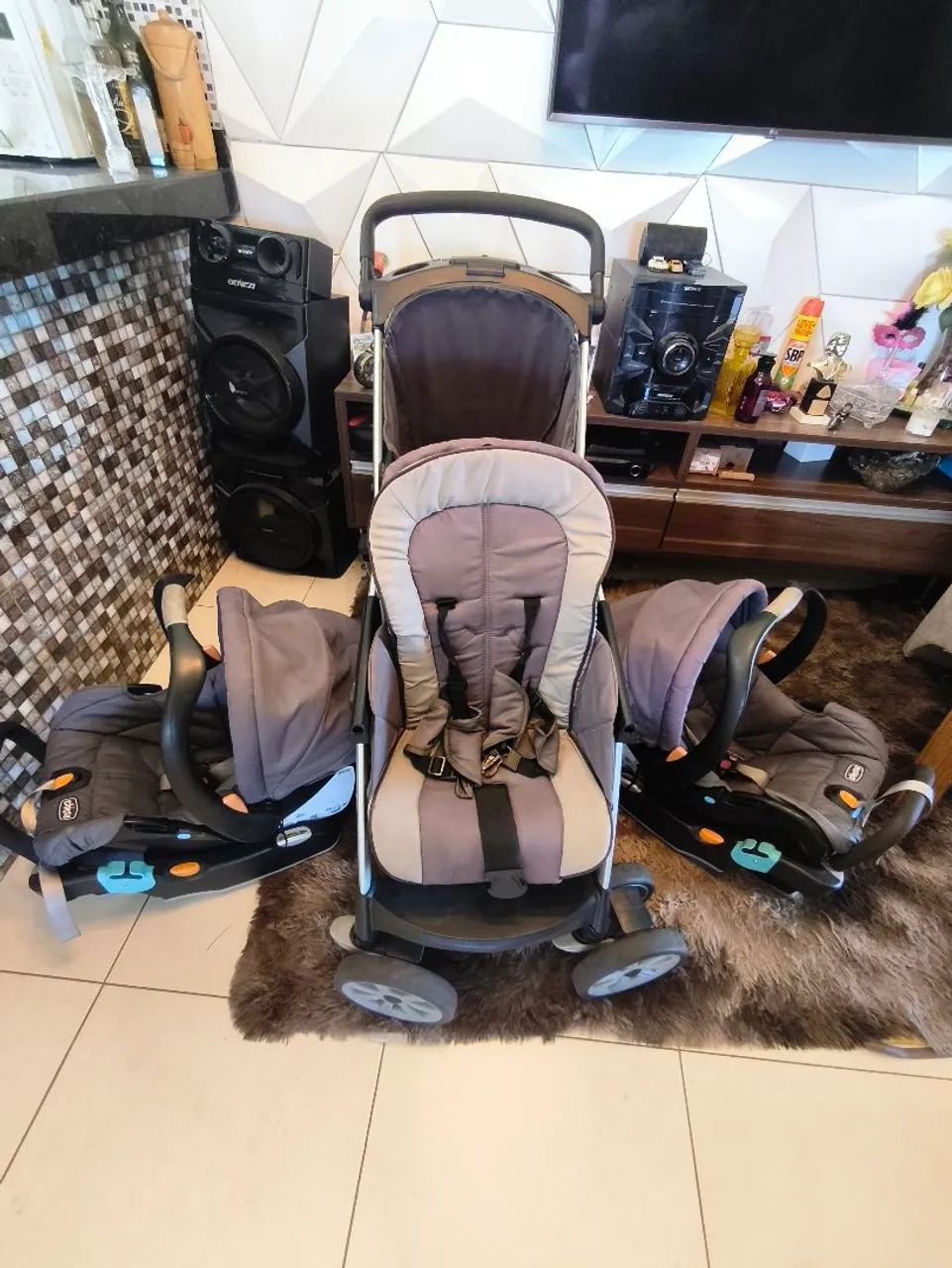 Carrinho Duplo de Bebê e Bebê conforto  - Foto 3