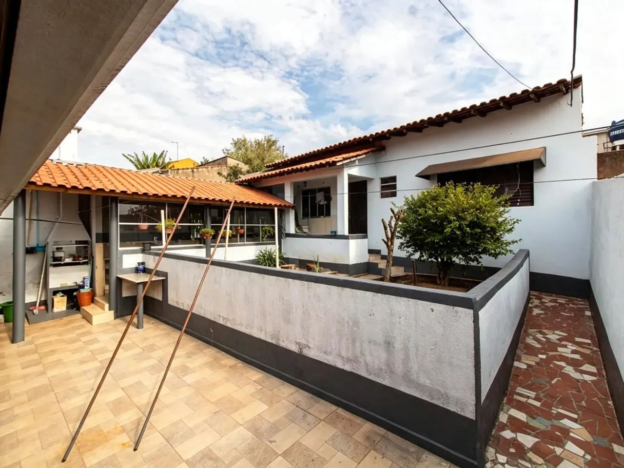 Casa à venda em Campinas, Jardim Nilópolis, com 4 quartos, com 115.96 m² - Foto 2