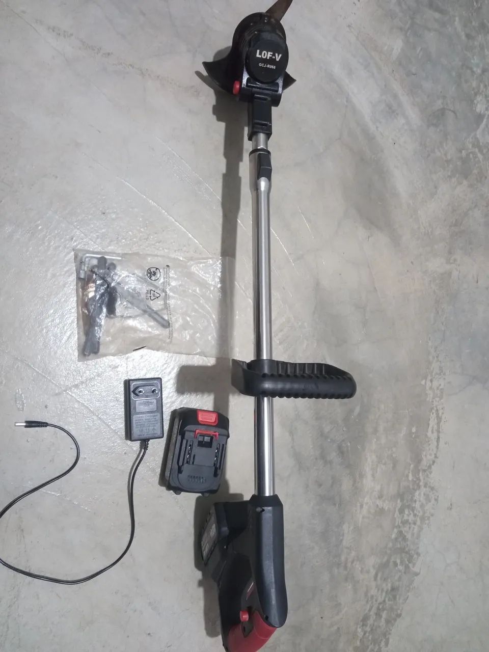 Roçadeira a bateria  - Foto 2