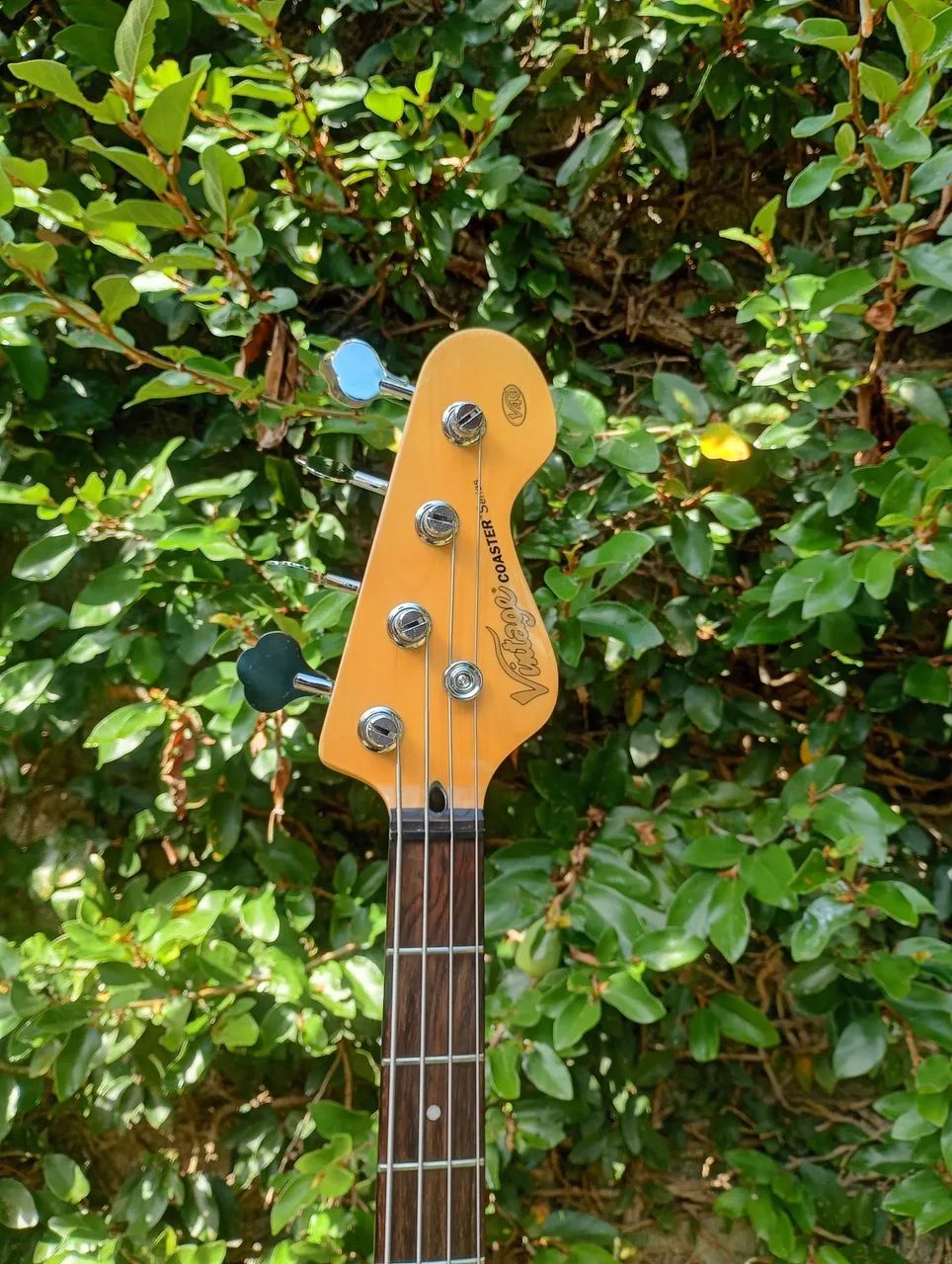 Baixo Vintage jazz bass - Foto 3